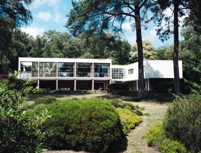 image of house with modern stucco example 1