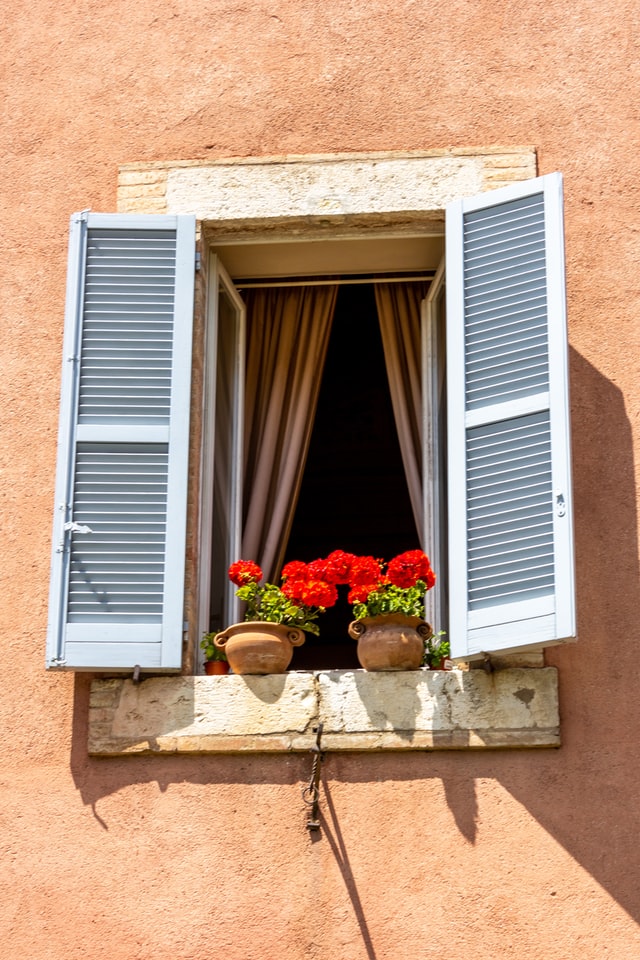 beige stucco from ZD Stucco Repair example 7
