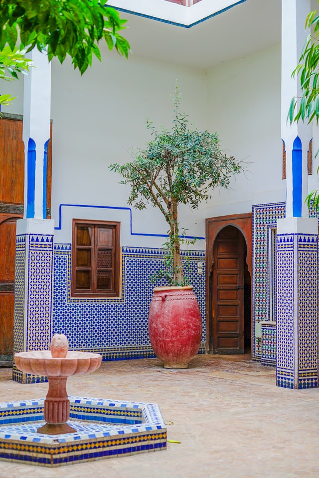 image of house with modern stucco example 14