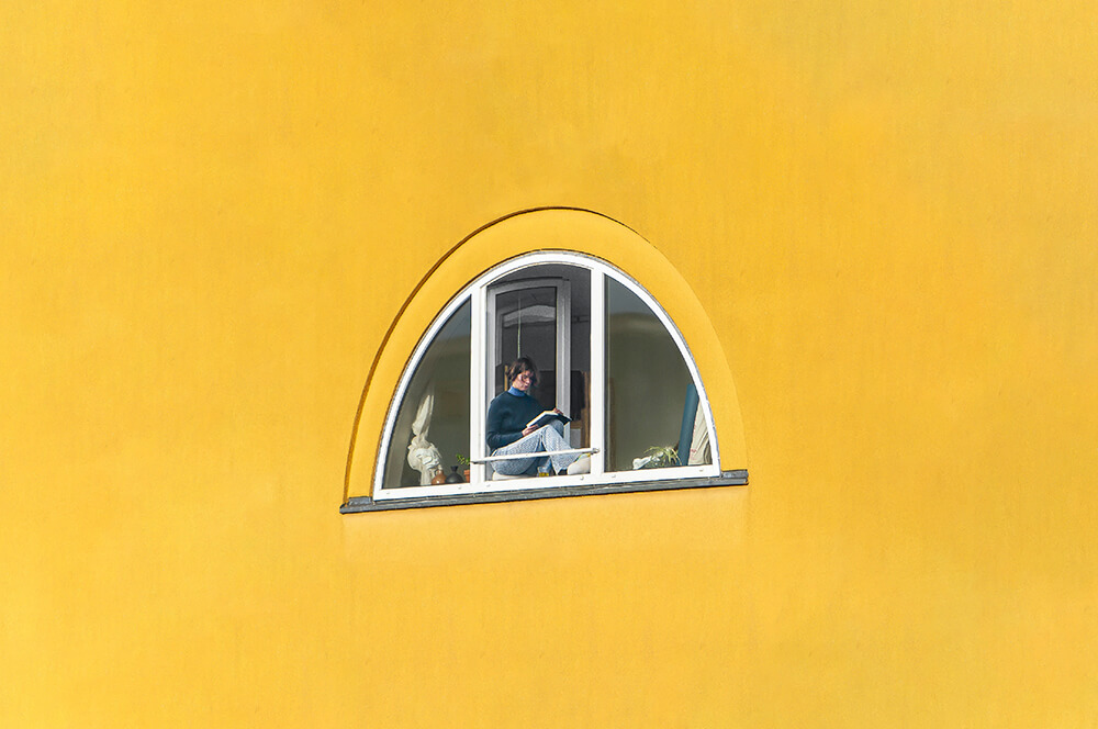 15 Ideas for Yellow Stucco Houses and Buildings 17 Yellow Stucco House example 15