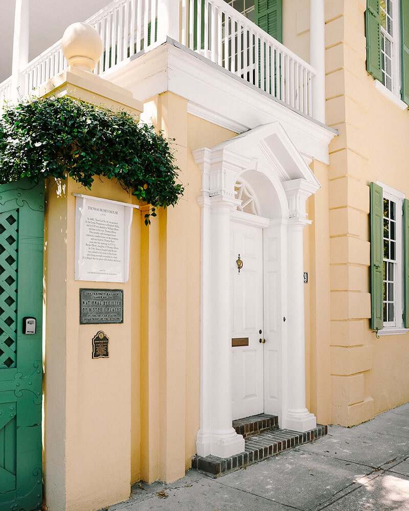 15 Ideas for Yellow Stucco Houses and Buildings 7 Yellow Stucco House example 5